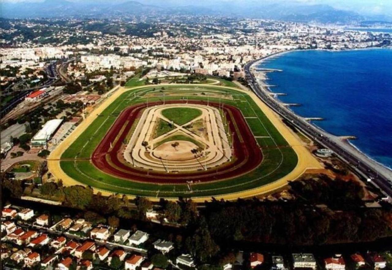 F2 neuf calme climatisé wifi parking - 1,5 km mer Cagnes-sur-Mer Exterior foto